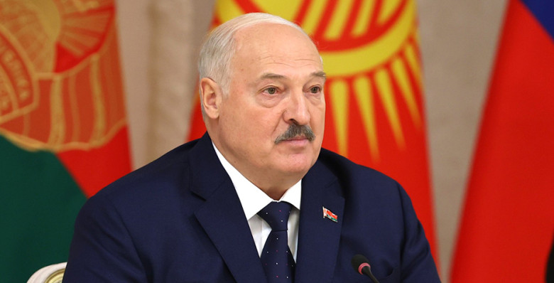 Александр Лукашенко пообещал «неимоверные деньги» за разработку электробатареи