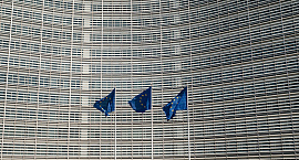 ЕК пригрозила Meta ответом на ограничения доступа ИИ-ассистентов к WhatsApp