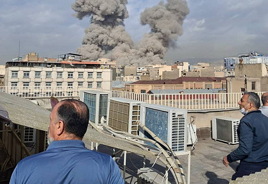 Почему США и Израиль атаковали Иран и причем здесь Британия