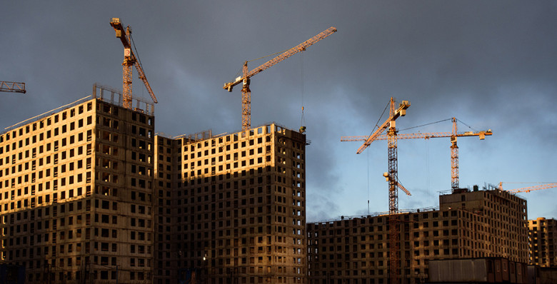 Стройка сжимается без разрешения