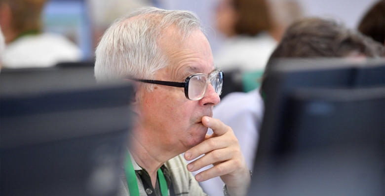 Соцфонд внедрил электронные пенсионные удостоверения