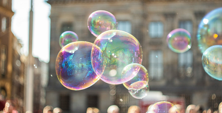 В «Сбере» заявили об отсутствии угрозы «ИИ-пузыря» в России