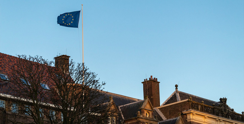 ЕК предложила два варианта финансирования Украины