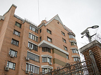 Приставы начали производство по выселению Ларисы Долиной из квартиры в Хамовниках