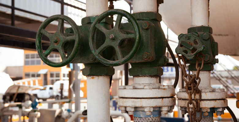 Поставки газа в Армению приостановят с 16 сентября из-за ремонта газопровода