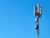 «Ведомости»: операторов связи обяжут прекратить оказание услуг по требованию ФСБ