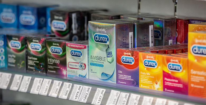 В России выросли цены на презервативы из-за закрытия Ормузского пролива