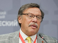 Михаил Барщевский объявил об уходе с поста полпреда правительства в КС