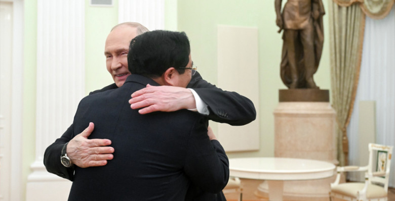 Владимир Путин принял приглашение посетить Вьетнам