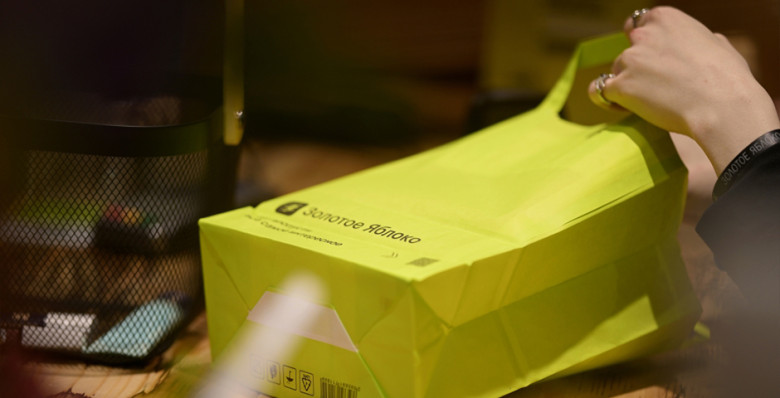 ФАС одобрила покупку журнала Flacon сетью «Золотое яблоко»