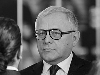 Умер посол России в КНДР Александр Мацегора