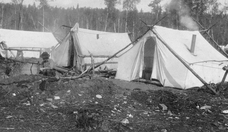 Палаточный лагерь в Анкоридже, Аляска, США, 29 июня 1915 г.
