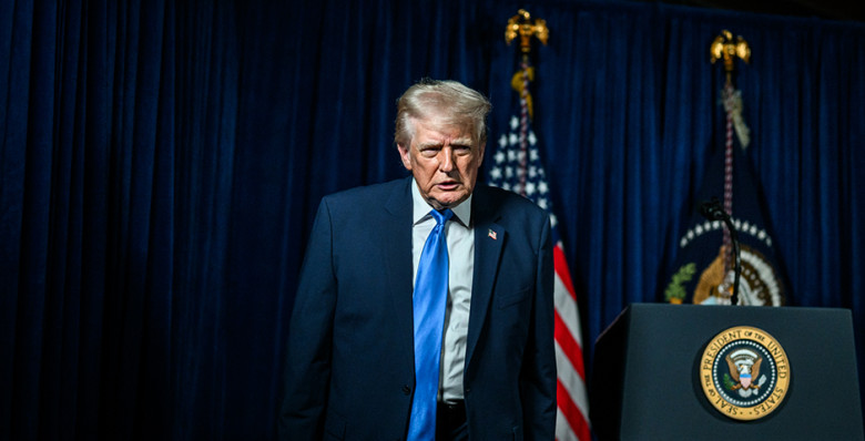 Дональд Трамп предупредил об угрозе взрыва нефтепроводов в Иране в течение трех дней