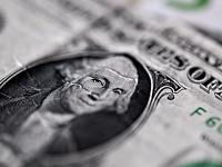 Курс доллара на рынке Forex превысил 107 рублей, евро — 113