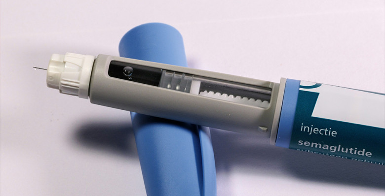 Продажи российских аналогов «Оземпика» в 2025 году выросли почти в три раза