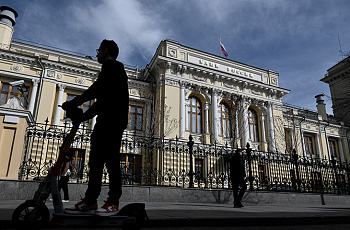 Рубль укрепляется вопреки ожиданиям