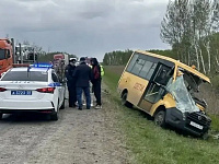 СК возбудил дело после гибели ребенка в ДТП с автобусом в Омской области 