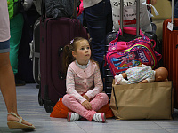 Пассажиры попросили о скидках на авиаперелеты для путешествующих без сопровождения детей