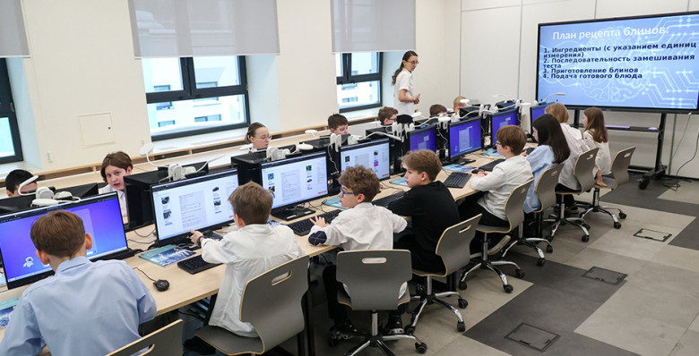 Минпросвещения назвало критерии оценки за поведение в школах