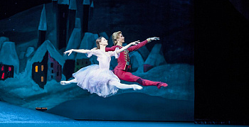 Театр начинается с сайта