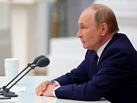 Владимир Путин провел совещание по подготовке к саммиту на Аляске