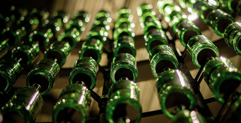 Продажи пива в России упали почти на 17% за год