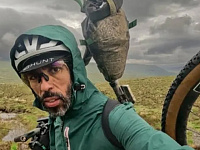Суд в Приморье освободил французского велопутешественника Софиана Сехили