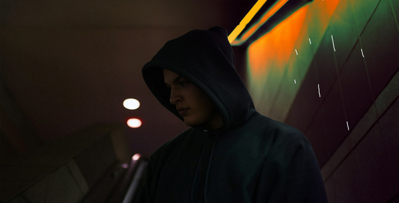 Более 100 тыс. подростков в РФ вовлечены в схемы с арендой Telegram-аккаунтов