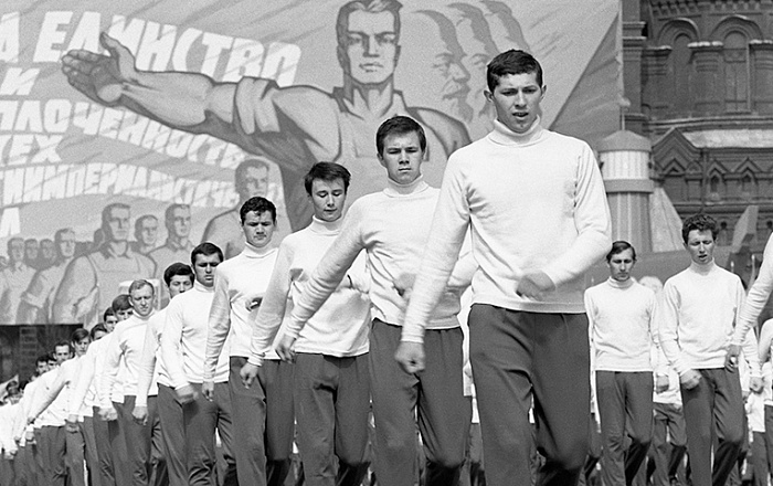 Дорога в май