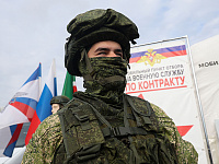 С 1 октября оклады военных проиндексируют на 7,6%