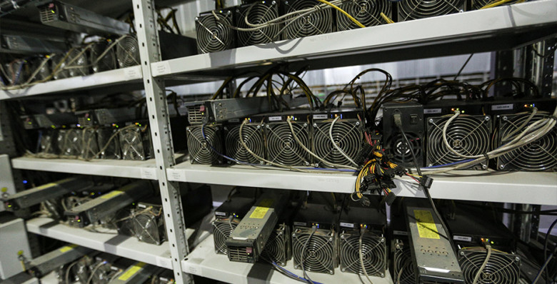 В Киргизии отключили все майнинг-фермы в целях экономии электроэнергии
