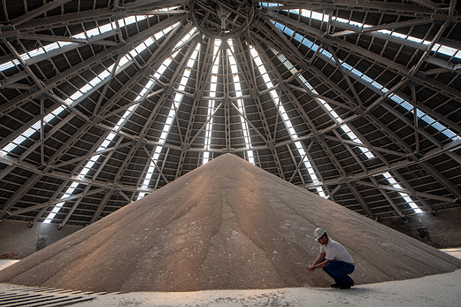 Как за каменной ценой