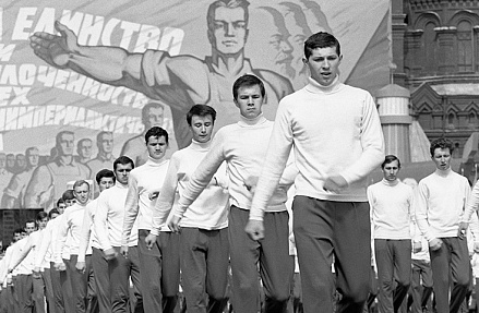 Дорога в май