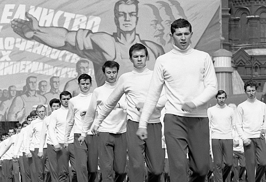 Дорога в май