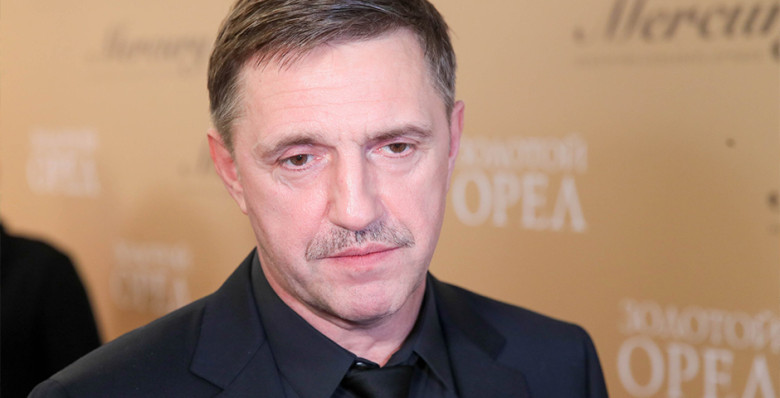 Владимир Путин присвоил звание народного артиста РФ Владимиру Вдовиченкову