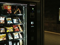 Вендинговые автоматы в России начнут подтверждать возраст по биометрии