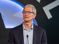 Акции Nike подскочили на 5% после покупки Тимом Куком на $3 млн