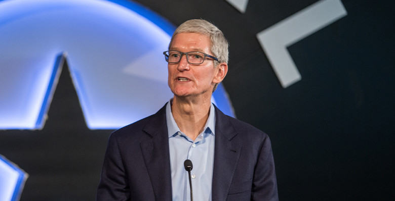 Акции Nike подскочили на 5% после покупки Тимом Куком на $3 млн