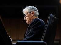 Центробанки нескольких стран выступили в поддержку главы ФРС США