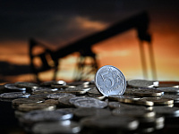 Денис Мантуров: Россия продолжает поставлять нефть в Индию