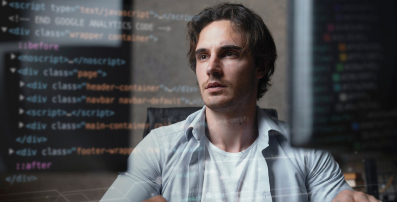 Названы самые востребованные профессии в России на 2026 год