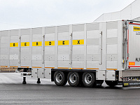 В Брянске начали выпуск полуприцепов для перевозки животных