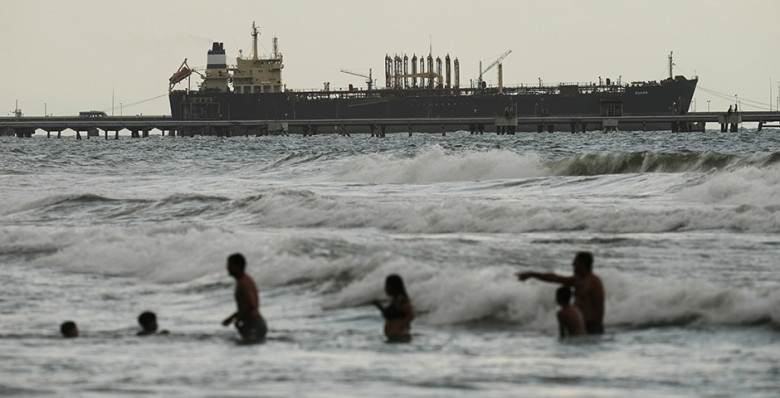Третий танкер уже отыграли