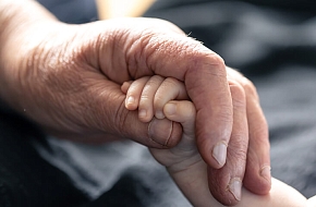 В 2025 году россияне озаботятся сохранением семей и продлением жизни