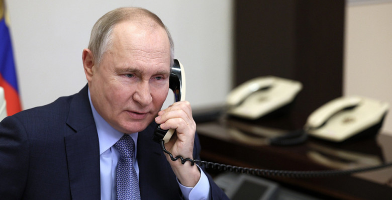 Владимир Путин обсудил с Виктором Орбаном попавших в российский плен венгров