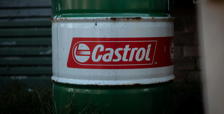 BP продаст контрольный пакет акций Castrol за $6 млрд