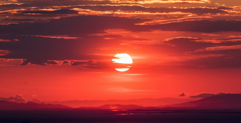 На Солнце произошла самая мощная вспышка в 2025 году