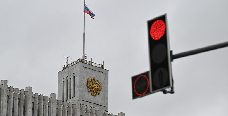 Правкомиссия одобрила поправки об отказе РФ от исполнения решений иностранных судов