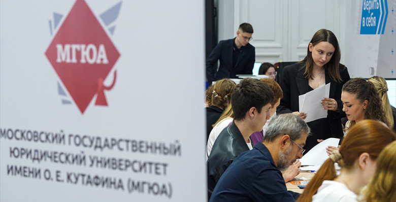 Госдума поддержала квоты на поступление в вузы для вдов участников спецоперации