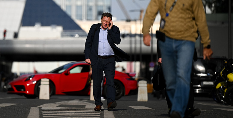 Эксперты составили портрет сотрудника с зарплатой в 1 млн рублей в месяц